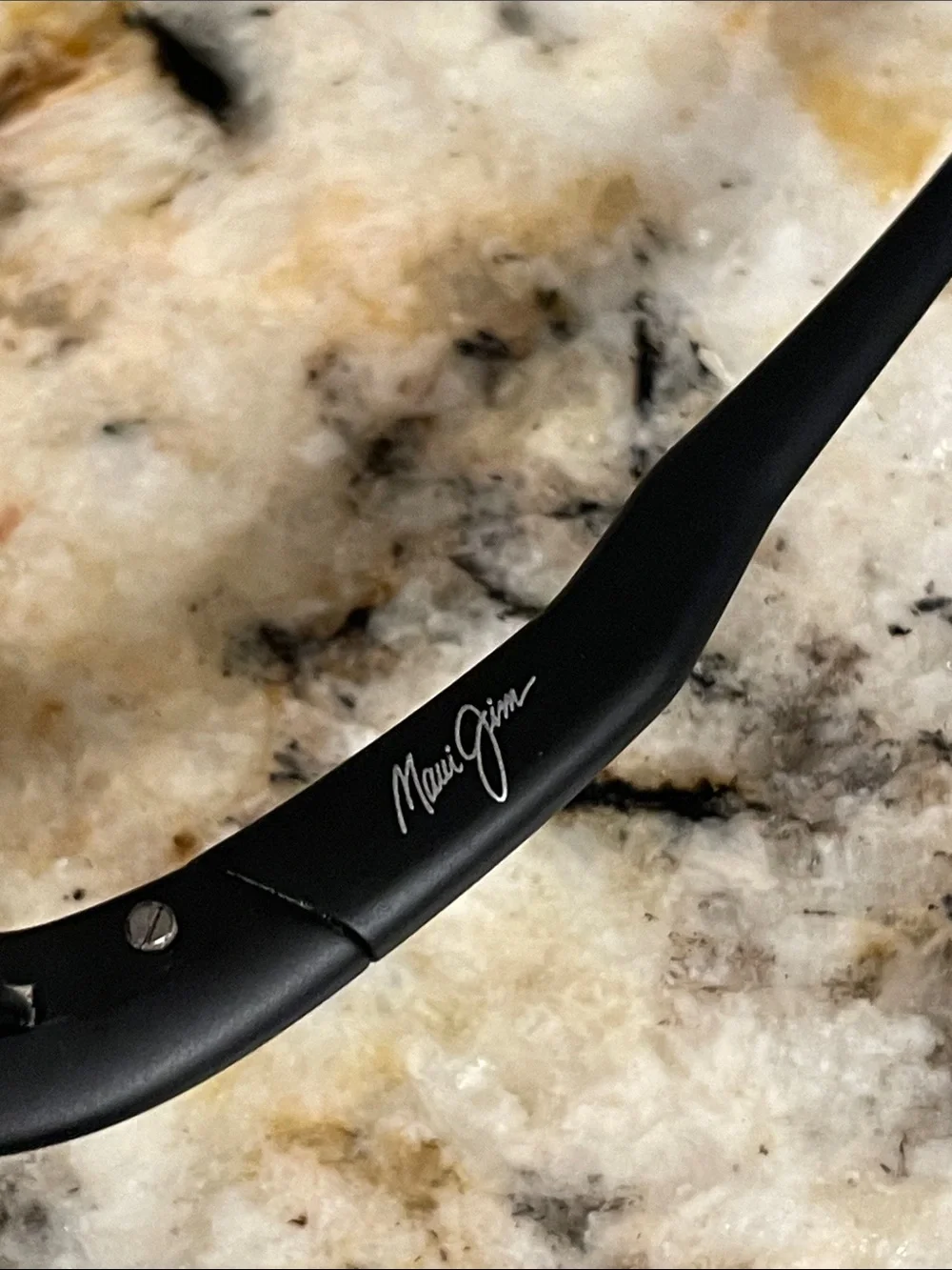 Maui Jim Banyan Men's Black Semi-Rimless Sunglasses - Classic Polarized Look